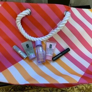 Clinique Striped Bag with 5 sample sized products